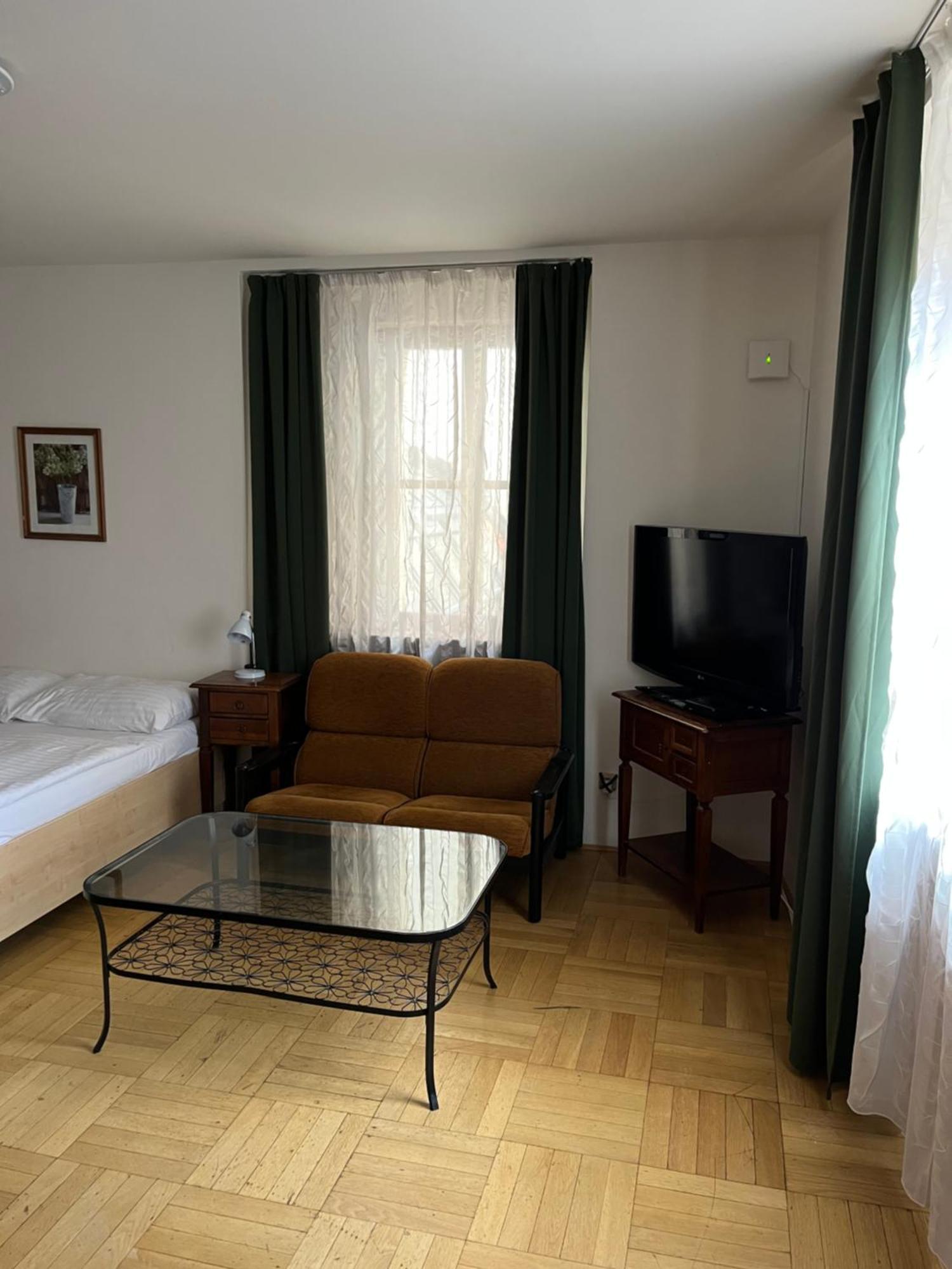 U Vejvodu Apartament Praga